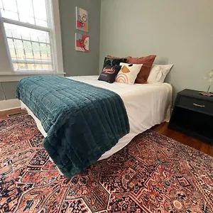  Holiday home Historic Revival 2br Midtown Fast Wifi Free Parking Yes Pets United States