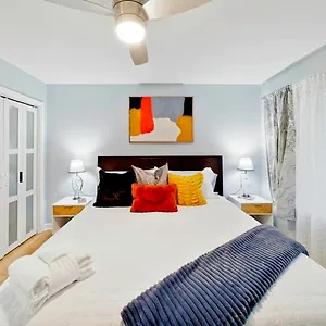 Bijou De La Beach Apartment