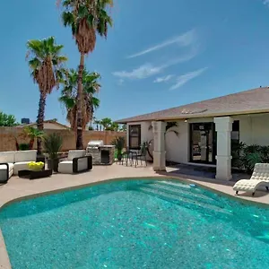  Holiday home Kierland - North W/pool~walk To Kierland Area United States